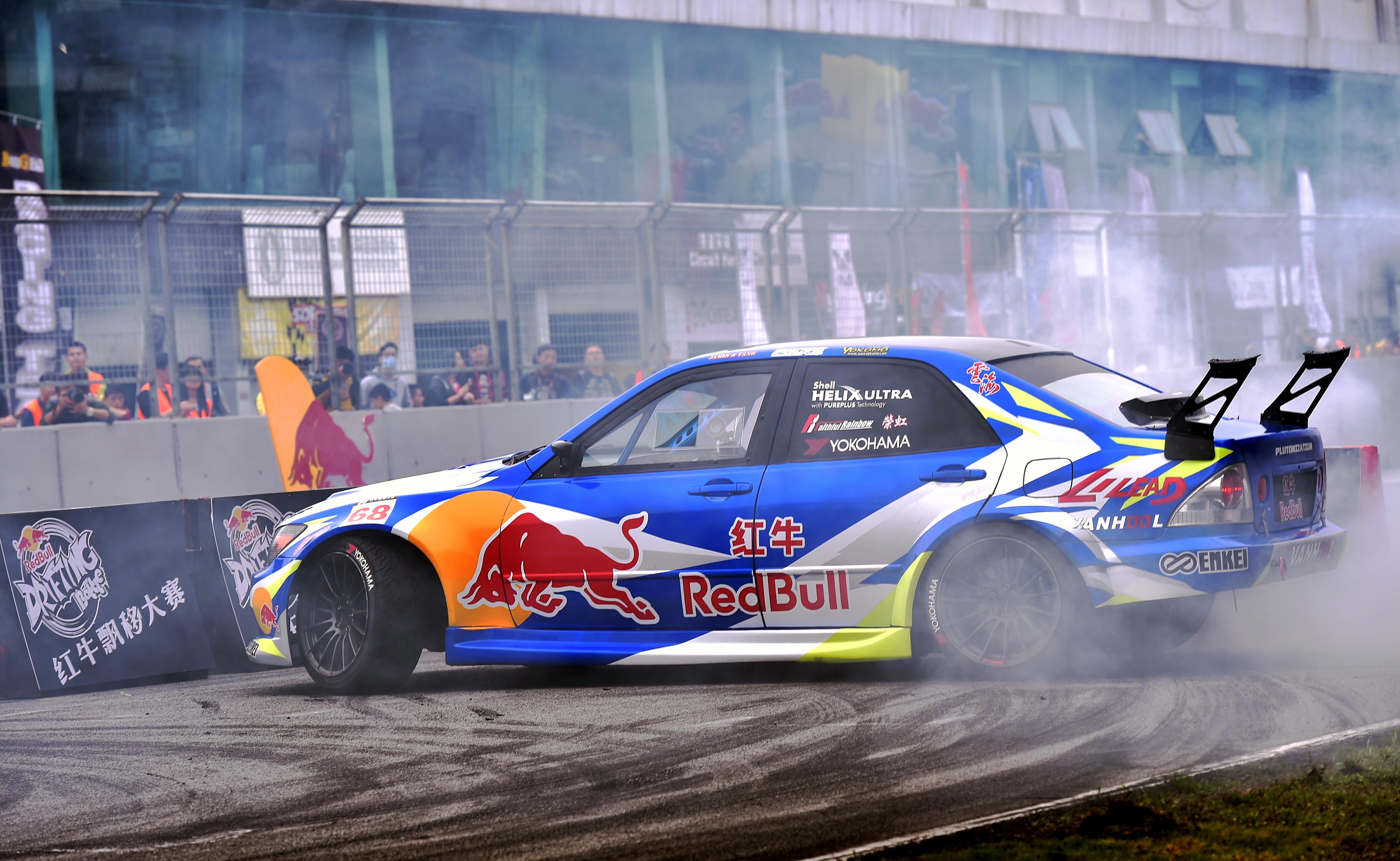 开云平台-红牛车队横扫哈斯车队，皮亚斯特里点燃赛场