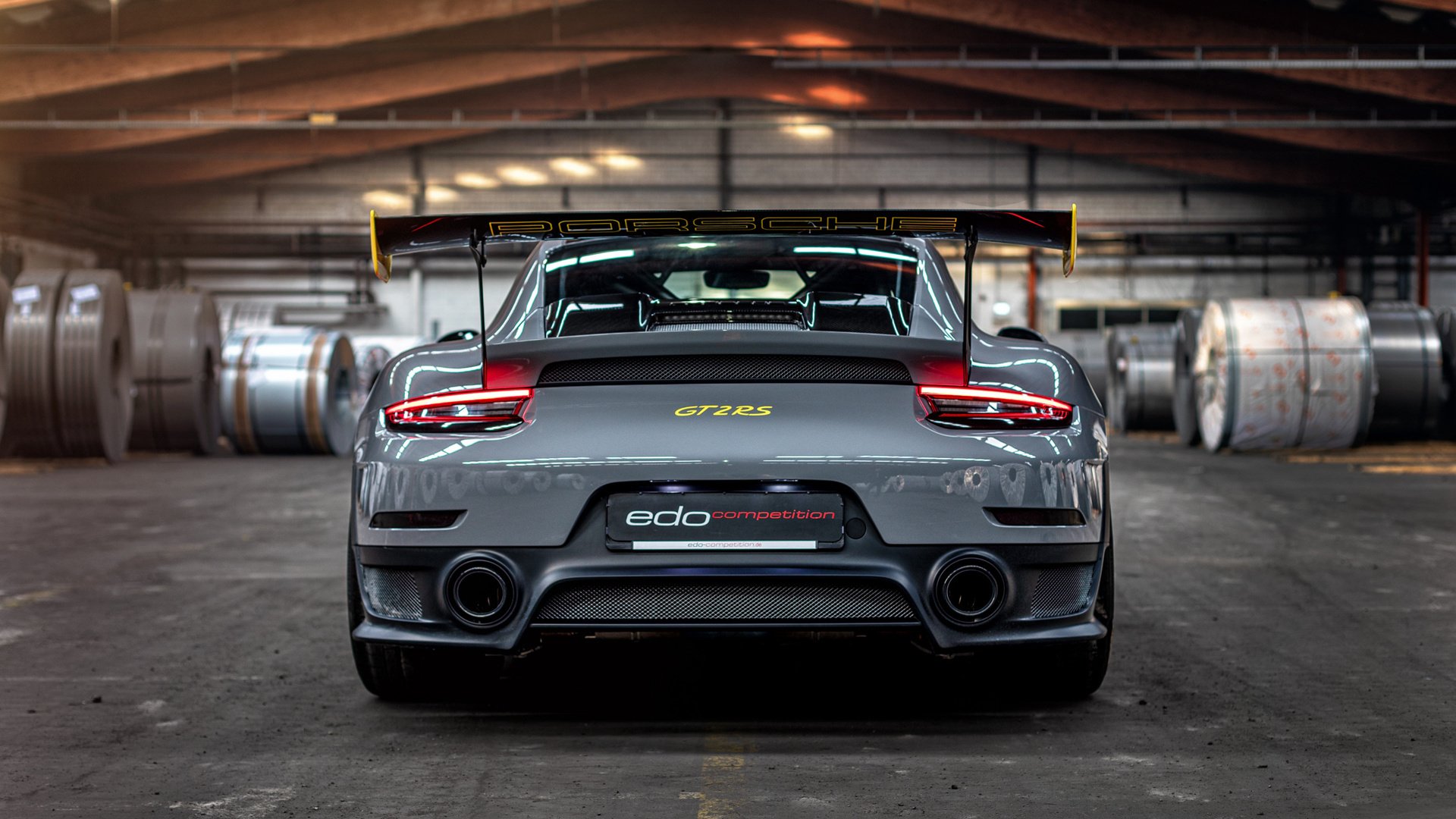 足球双星闪耀，墨西哥关键战突围哥斯达黎加，迪亚斯欧冠决赛接管比赛