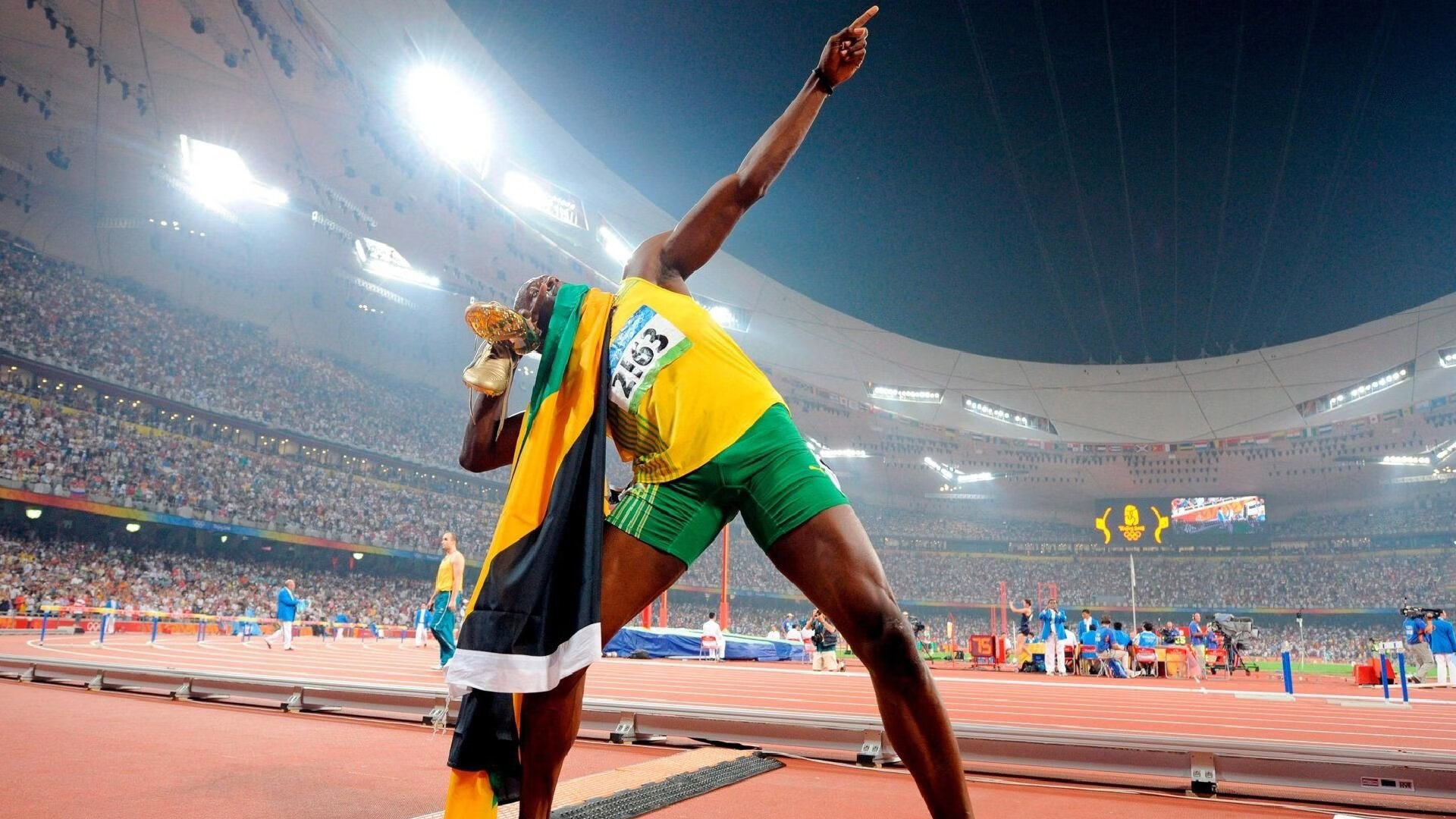 库里碾压式表演征服京辽大战，个人能力巅峰展现，定义比赛全新维度