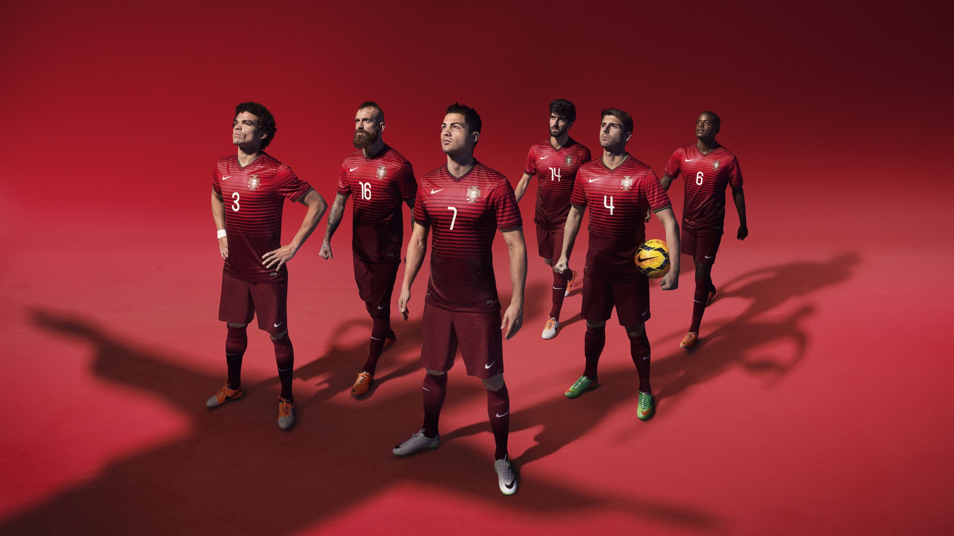 双线聚焦,德甲争冠白热化,南美赛场绝杀风暴!